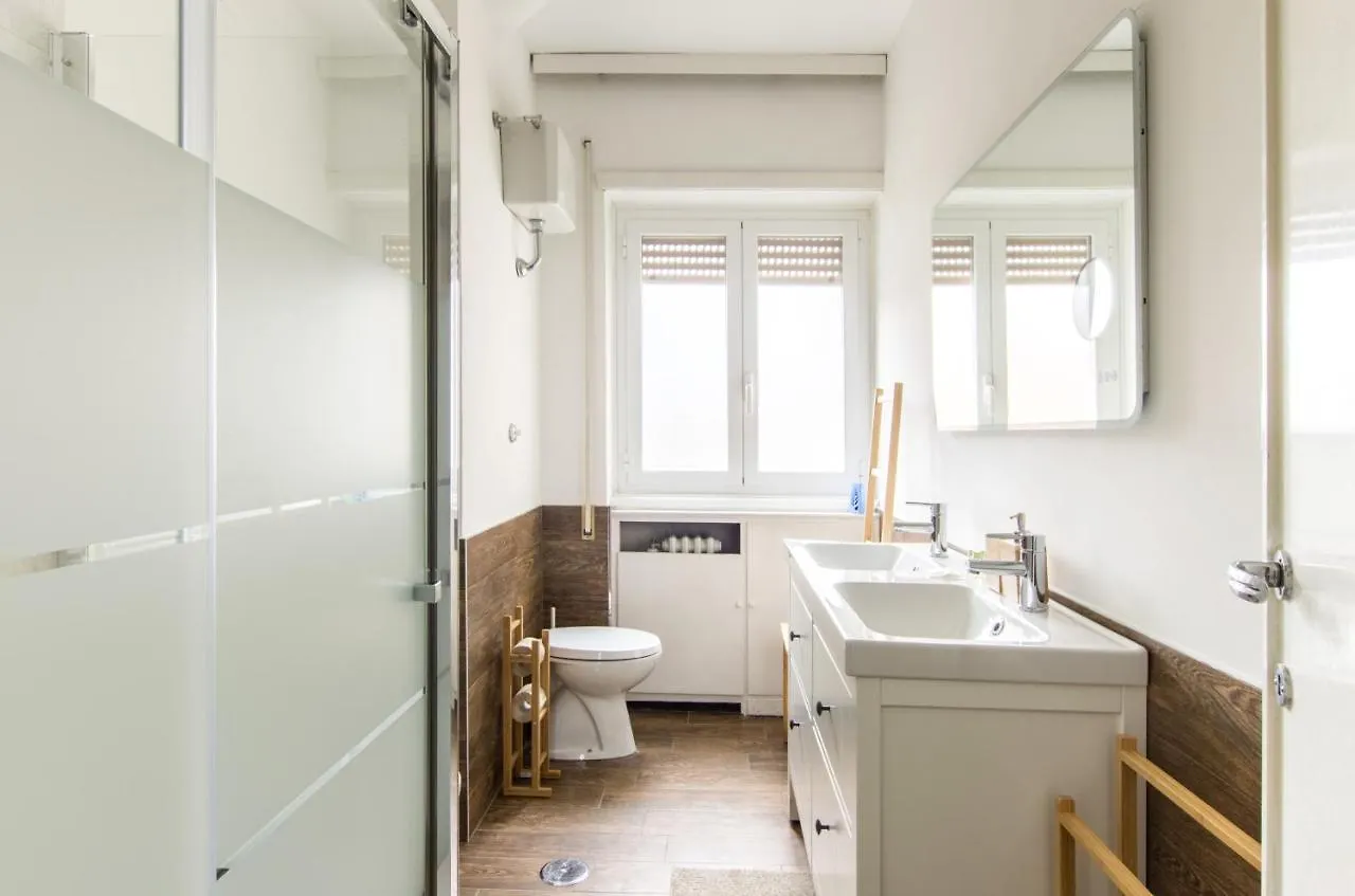 Cinthia'S House Apartment Rome Italy